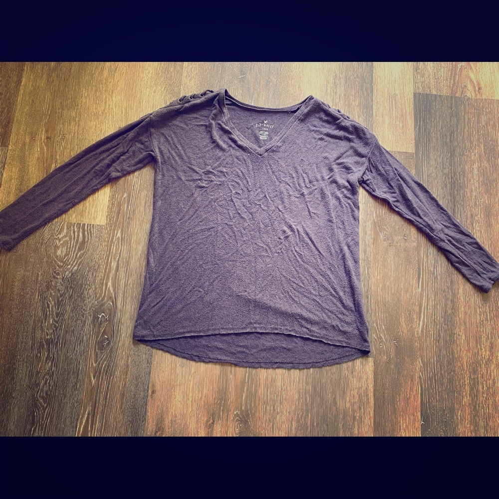 American Eagle Long Sleeve